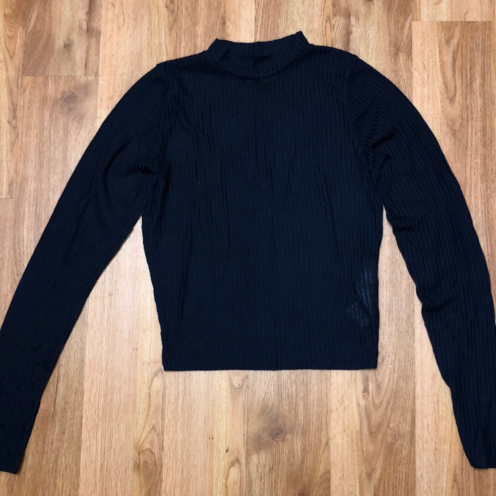 Long sleeve high neck